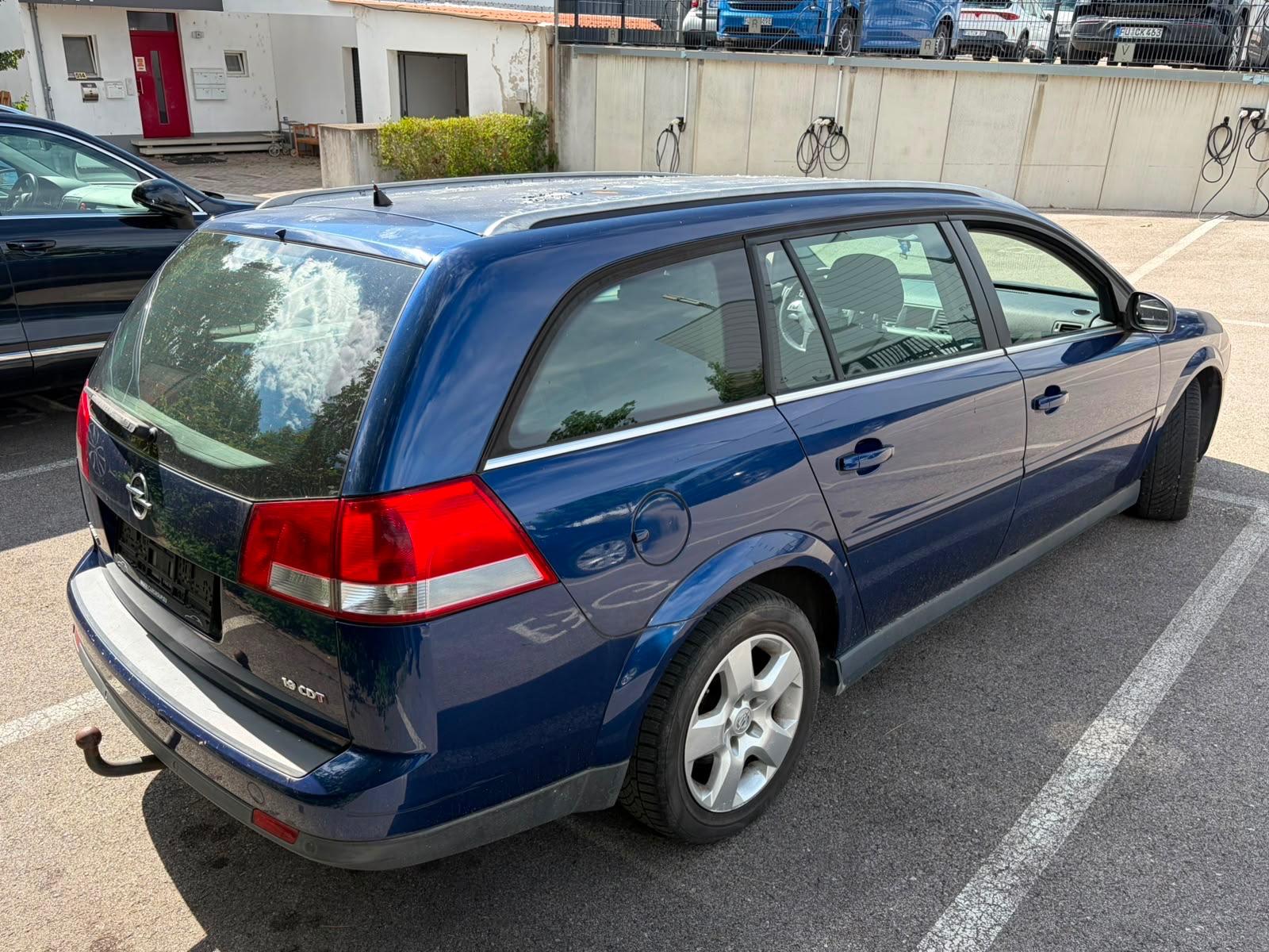 Opel Vectra 2008 — engine 1.910 cm³, 150 HP (110kW)