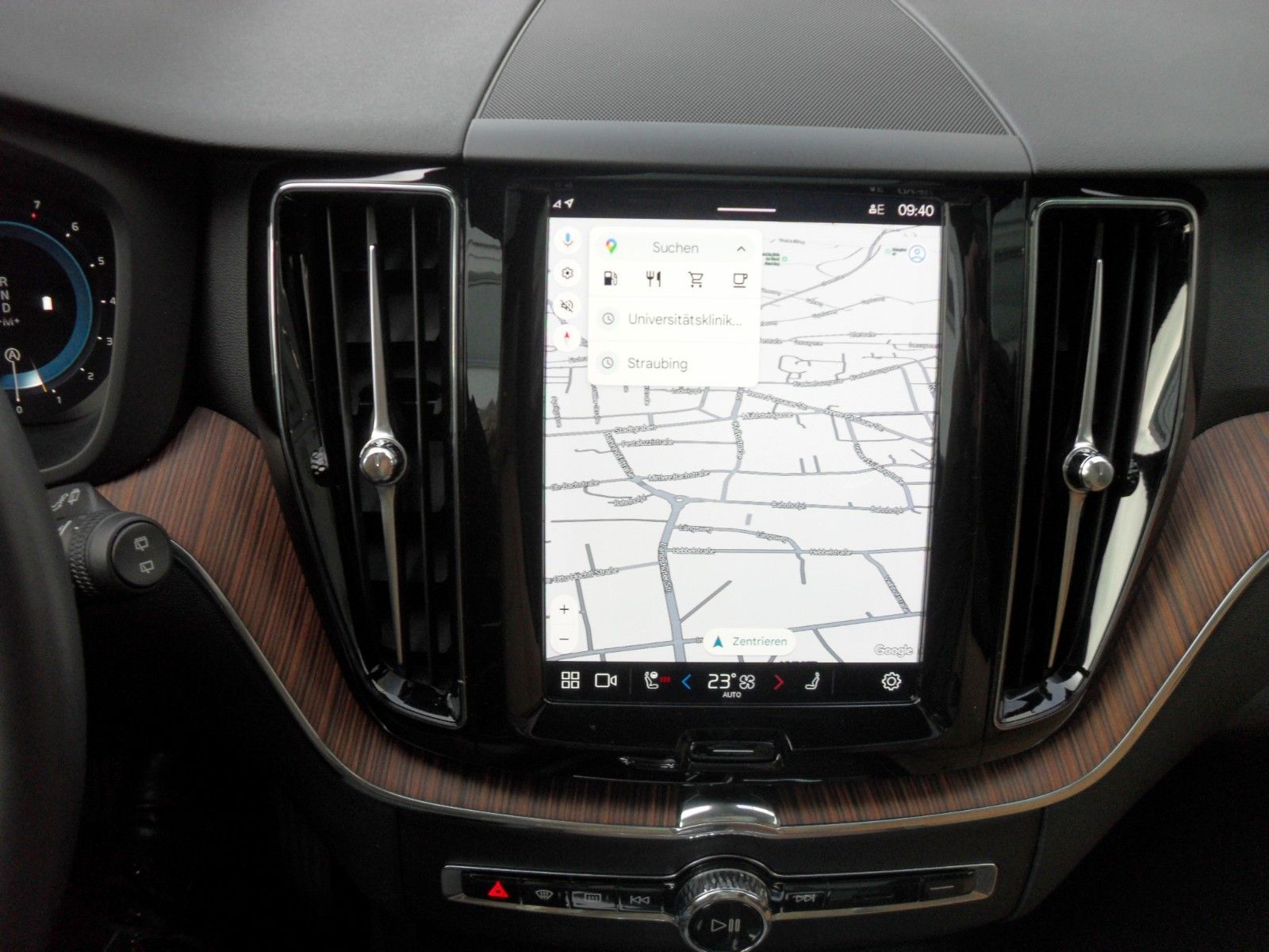 Fahrzeugabbildung Volvo XC 60 B4 Plus Bright | Sitzbelüftung | Panora.