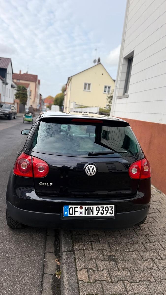 Volkswagen Golf 2005 — photo 8
