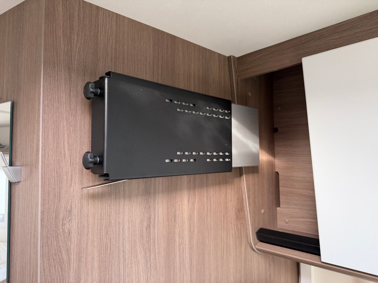 Fahrzeugabbildung Carado V-337 pro+ 6.497€ SPAREN !