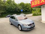 Volkswagen Passat Variant 2.0 TDI DSG 4MOTION BMT XENON AHK - Volkswagen Passat aus 2012: Variant