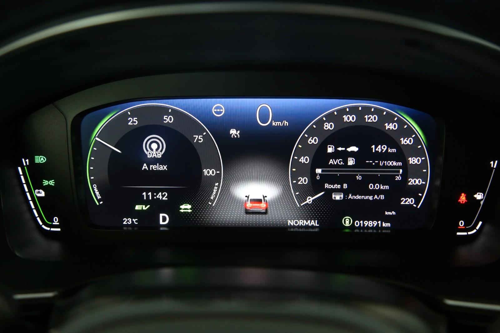 Honda Civic Lim. 5-trg. e:HEV Advance AZV Pano Bose