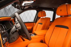 Cullinan BLACK BADGE 2023  BLACK/MANDARIN STARS