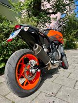 KTM Duke 690 / Top-Zustand / KTM München Scheckheft  - Angebote entsprechen deinen Suchkriterien