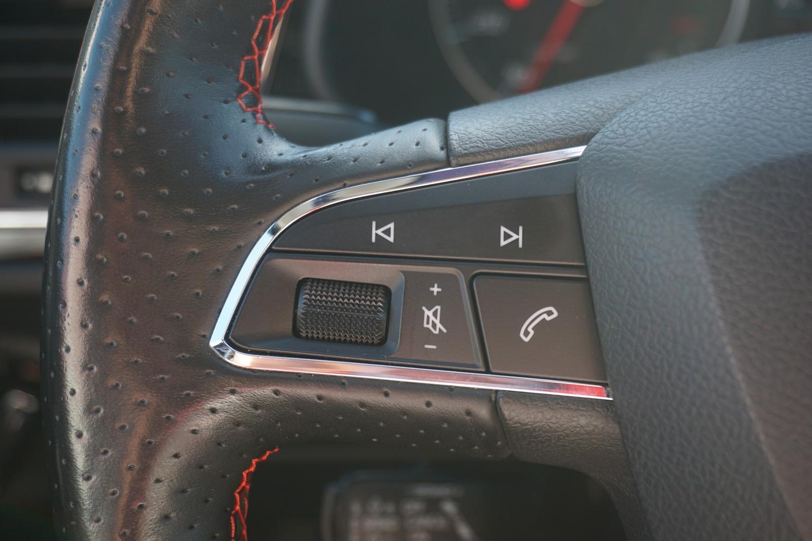 Seat Leon 1.8 FR LED Navi ACC FullLink