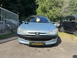 Peugeot 206 1.4 Premium 75*Tüv Neu*Schiebedach*Klima*Top - Peugeot aus 2001