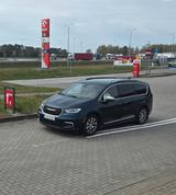 Chrysler Pacifica Pinnacle Hybrid 