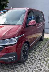 Volkswagen T6.1 Multivan Highline 4Motion Standheizung 