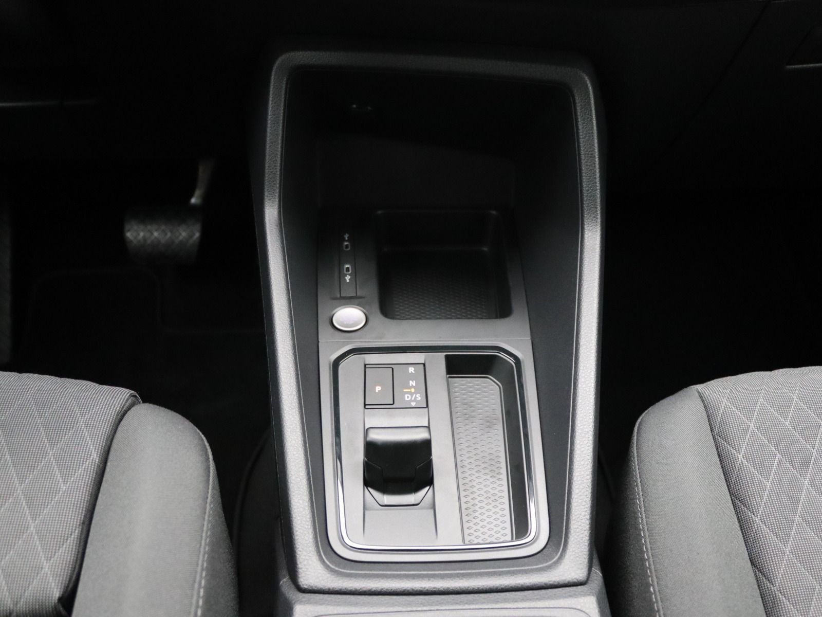 Volkswagen Caddy - Bild 16