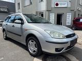 Ford Focus 1.6 Ghia Klima Rest Tüv 09.2025 - Ford Focus aus 2003: Ghia