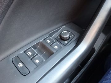 Fotografie 22 des VW T-Cross 1.0 TSI Style*IQ Drive*Climatronic*Matri