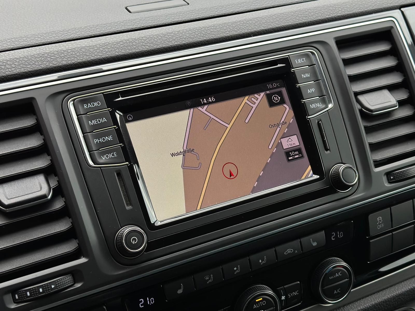 VW T6 Multivan 2.0TDI *LED#SHZ#AHK#NAVI#STANDHEIZG - Image 12