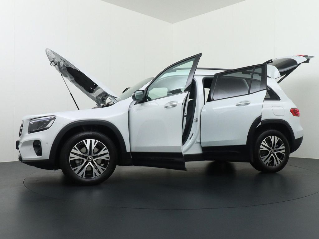 Mercedes-Benz GLB 180 Star Edition Luxury Line 7pers. | AHK We