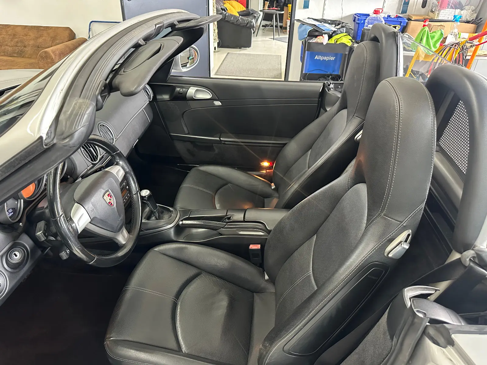 Porsche Boxster 987 2.9 256 ch BVM / Bi-Xénon / PCM / Jantes Carrera 19"