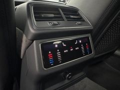 Fahrzeugabbildung Audi RS6 Avant 4.0 TFSI AHK Leder 22"Alu * 800 PS *