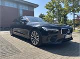 Volvo V90 D4 R-Design Geartronic R-Design - schwarze Volvo V90
