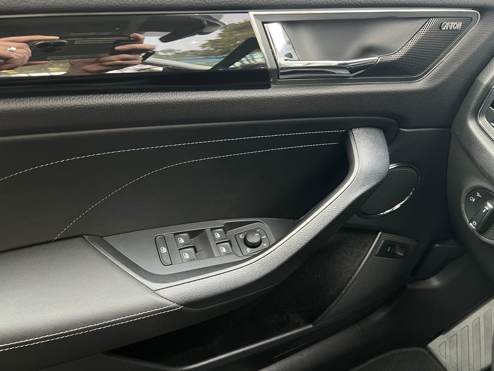 Fahrzeugabbildung SKODA Kodiaq FL L&K 2.0 TDI DSG 4x4 *AHK, LED, ACC, Co