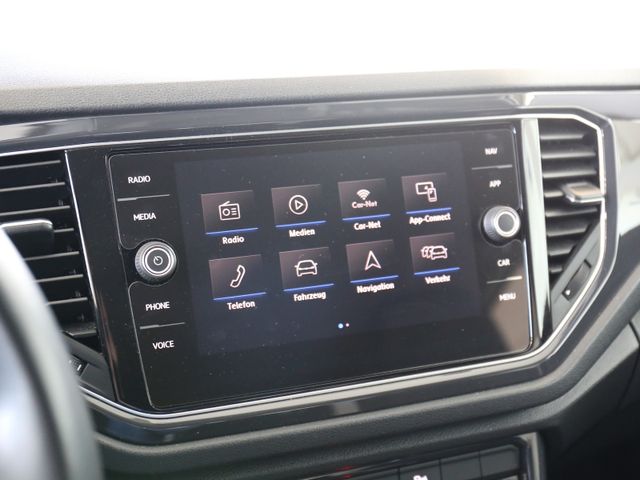Volkswagen T-Roc 1.5TSI LED SITZHZ NAVI PDC ACC 18ZOLL