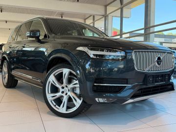 Volvo XC90 - 2