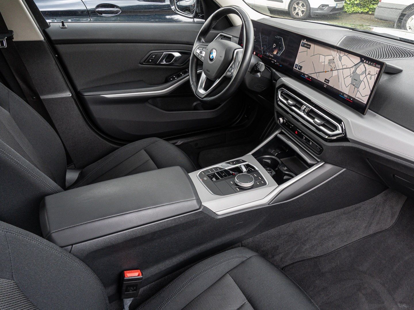 BMW 318i Sitzheizung Klimaautomatik Geschwindigkeits foto 6