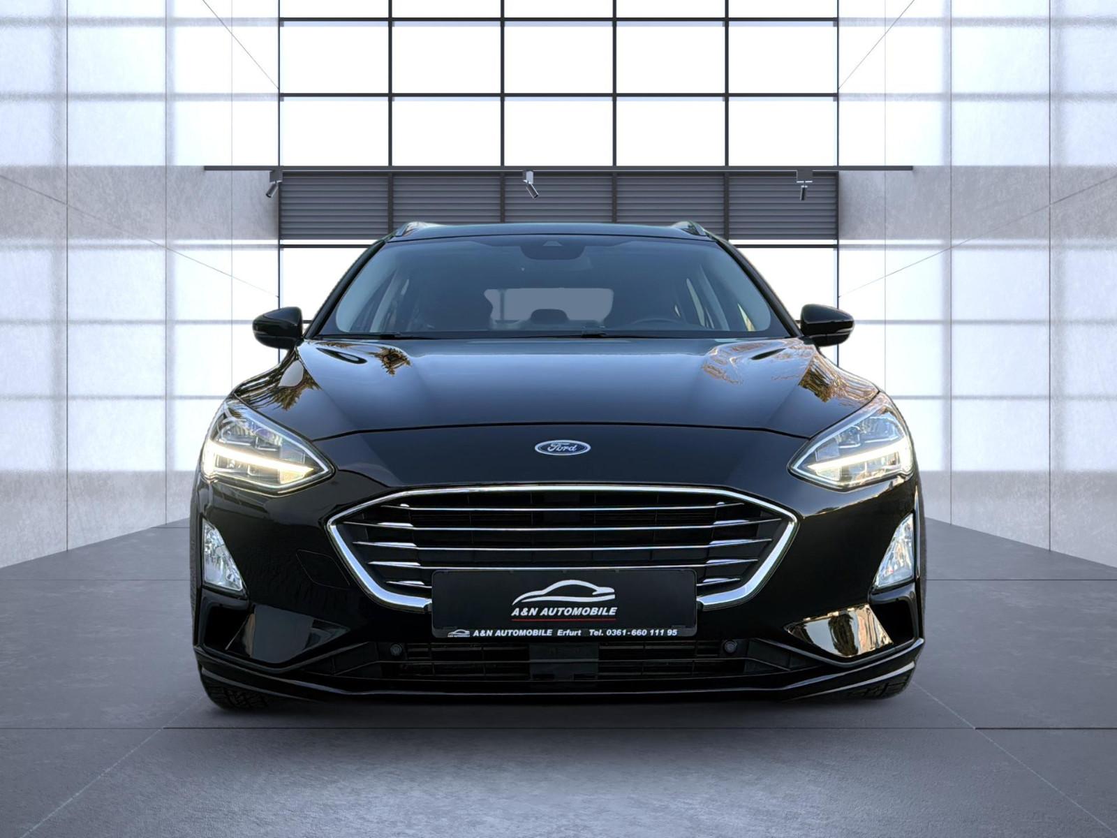 Ford Focus Turnier Titanium+LED+NAVI+PANO+B&O+KAMERA