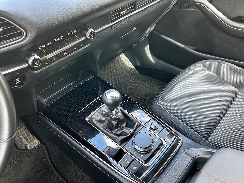 Fahrzeugabbildung Mazda CX-30 SKY-G 150 HOMURA 1HD NAV+KAMERA+CARPLAY+LE
