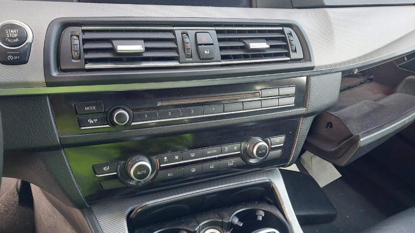 BMW 535 2012 — photo 13