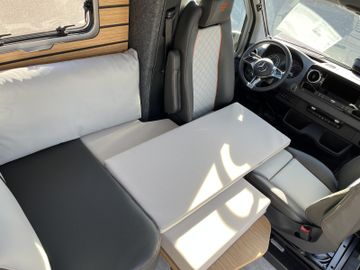 HYMER  ERIBA  HYMERCAR ML-T CrossTrail 580 4x4 Winterpaket GFK ZV Delta