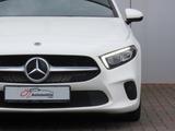 Mercedes-Benz A 180d Autom. Klimaauto. Navigation Kamera - Mercedes-Benz A 180 Gebrauchtwagen in Düsseldorf