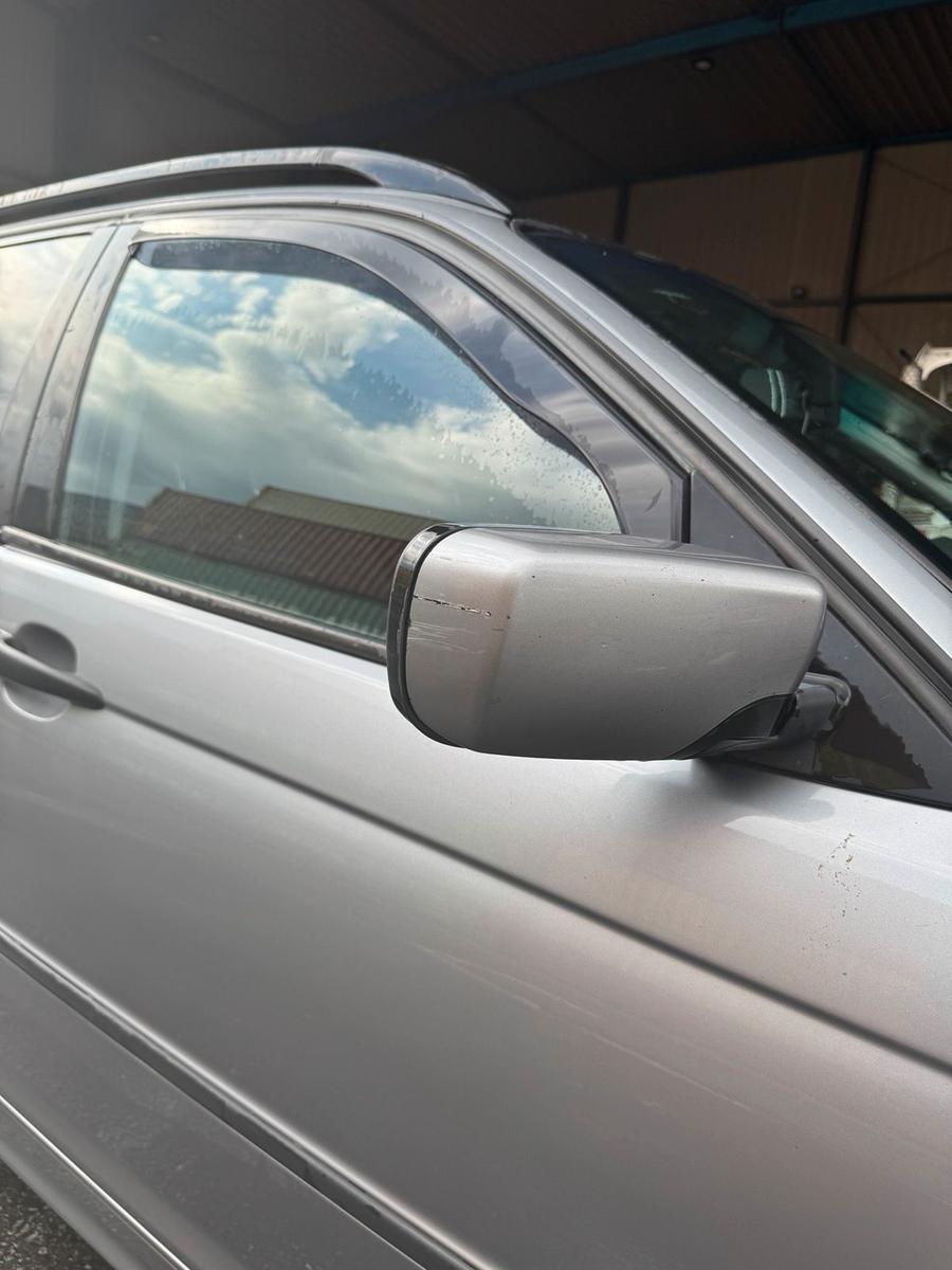 BMW 320 2005 — photo 5