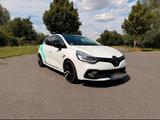 Renault Clio IV RS 220 EDC Trophy - Renault Clio: RS Trophy