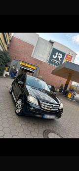 Mercedes-Benz Mercedes Ml 320 CDI 4MATIC - Mercedes-Benz ML 320 Gebrauchtwagen in Hamburg