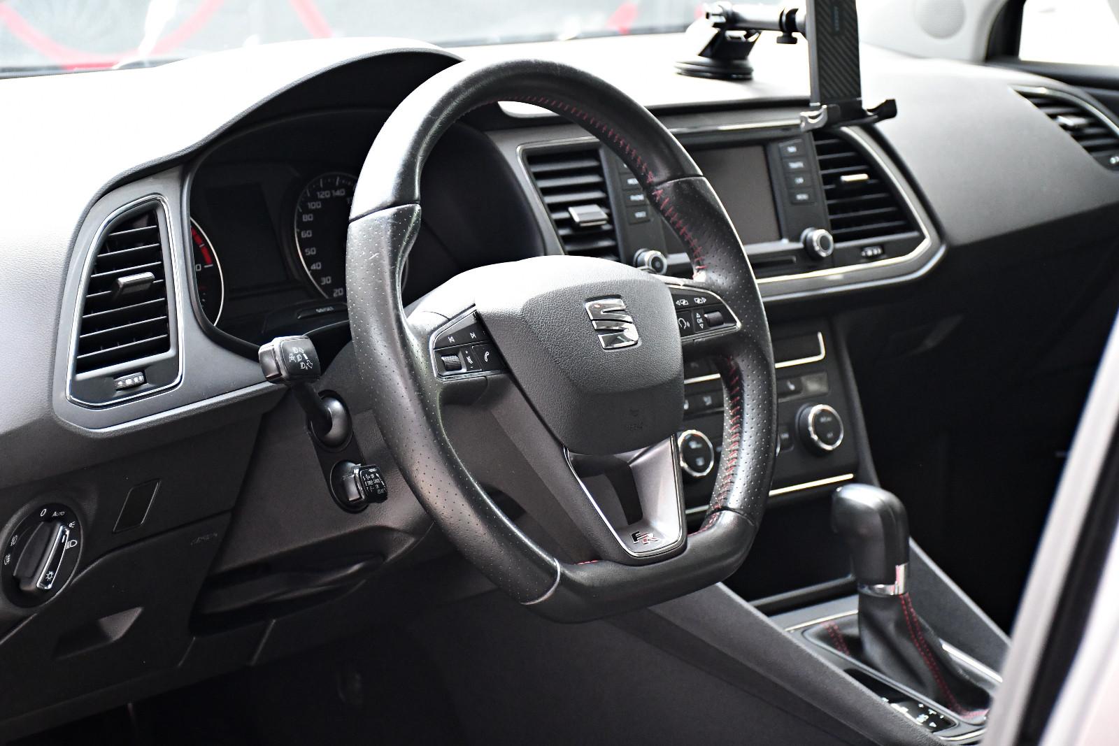 SEAT Leon ST FR 1.8 TSI DSG – 180 ch – LED – Navigation - 1ère main