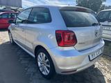 Volkswagen Polo V Lounge °Tempomat°PDC°Klimaautomatik°54Tkm - VW Polo Gebrauchtwagen in Rostock