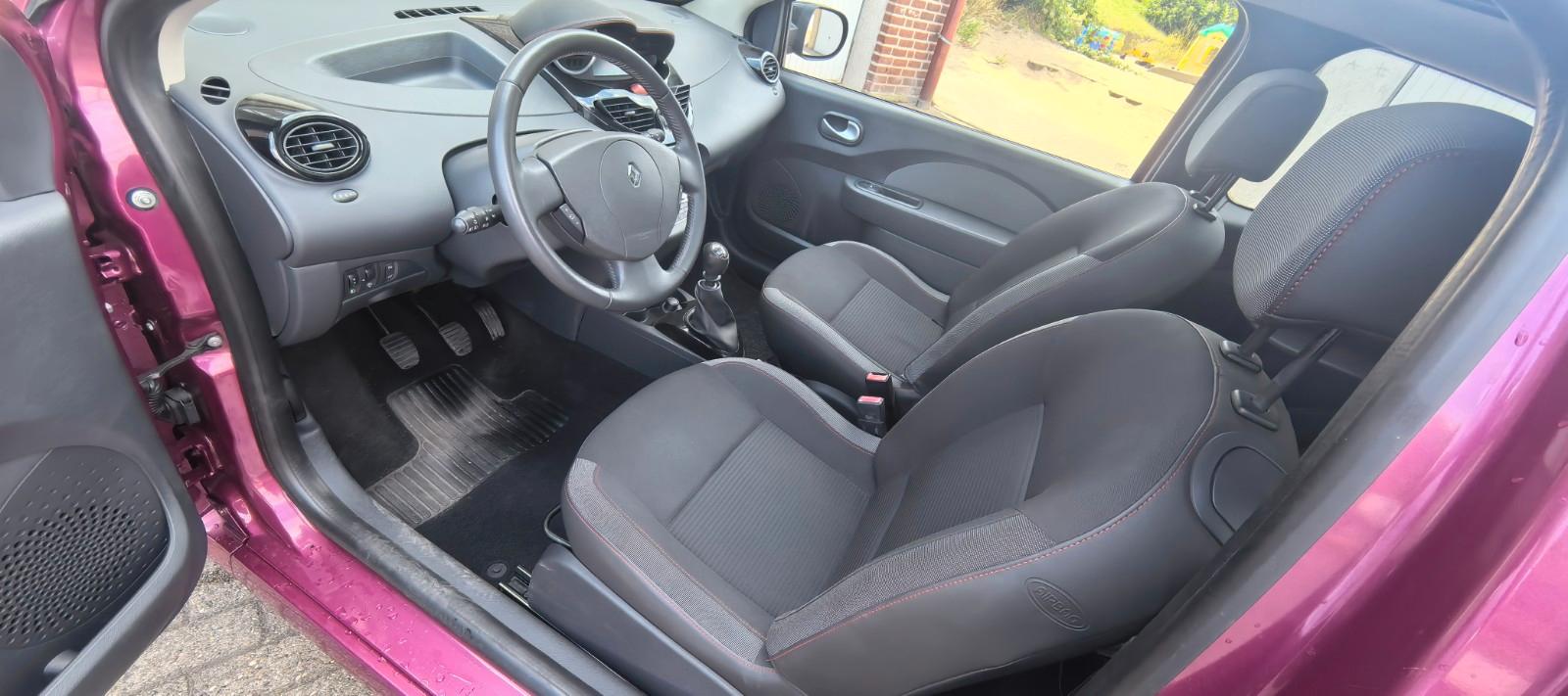 Renault Twingo Pano/Schiebedach/Zahnriemen+Wp neu