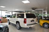 Chevrolet Suburban  5.3L V8  LTZ 4X4- 7-Sitzer - Chevrolet Suburban: Geländewagen