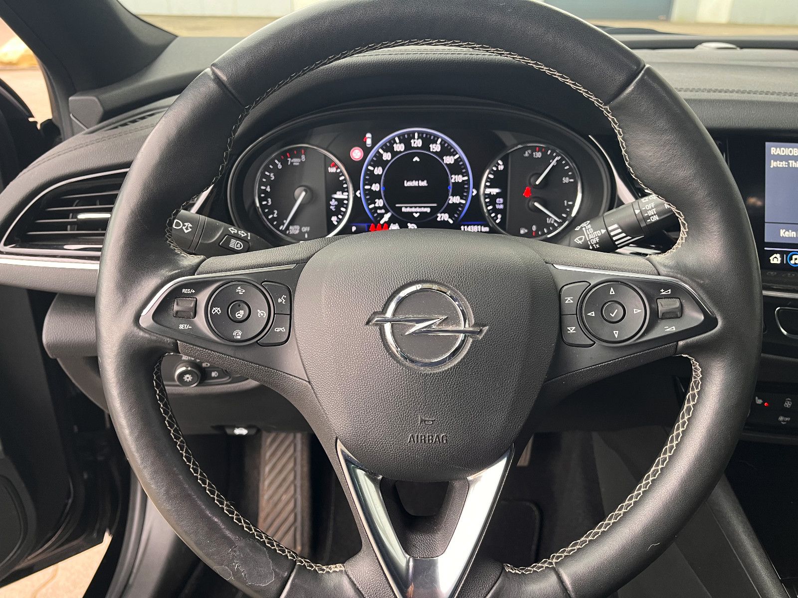 Fahrzeugabbildung Opel Insignia B Sports Tourer Business Elegance