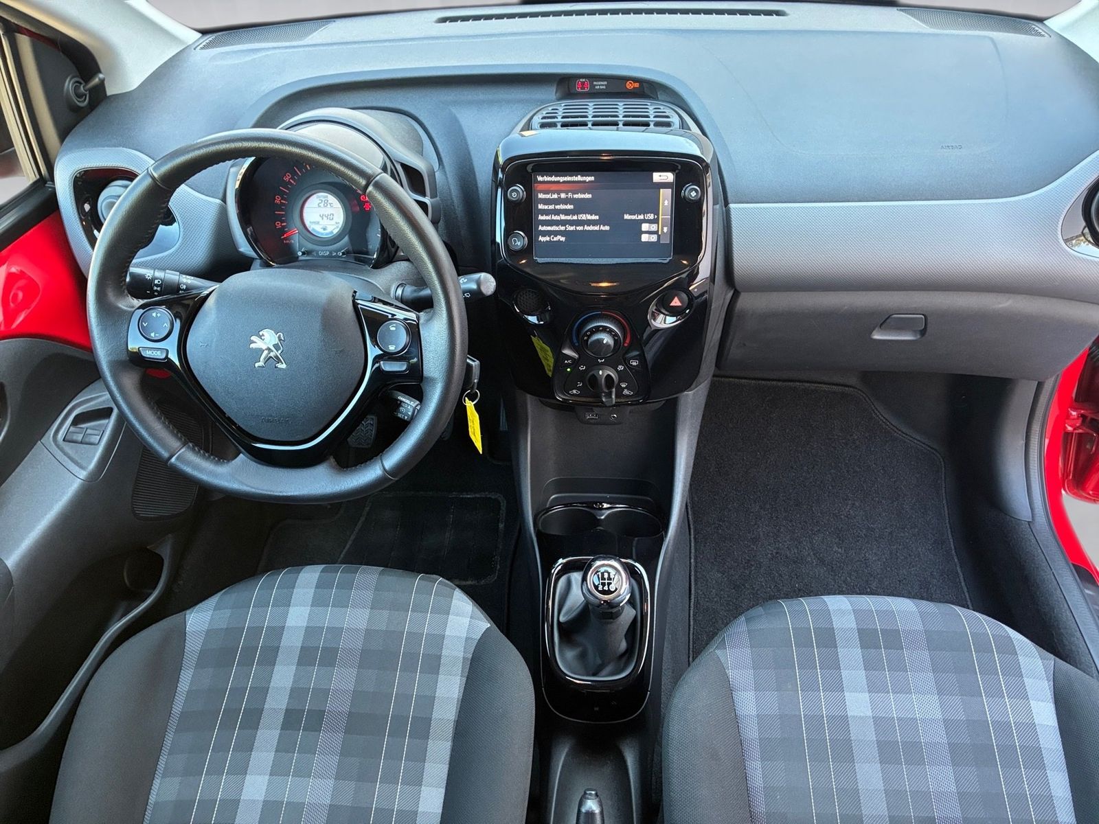 Fahrzeugabbildung Peugeot 108 1.0 VTi Style Klima,Radio,Allwetterreifen