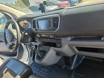 Opel Vivaro - 12