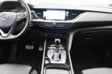 Fahrzeugabbildung Opel Insignia B 2.0 Sports Tourer GSi 4x4