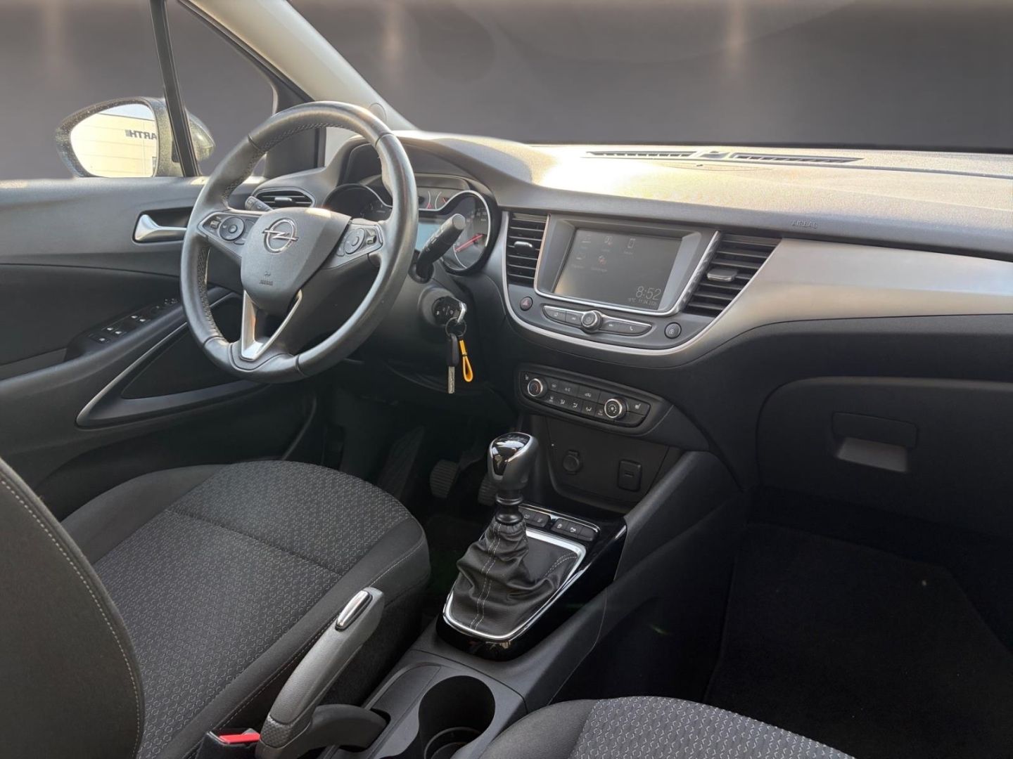 Fahrzeugabbildung Opel Crossland Edition SHZ LenkradHZG Spurhalteass.,