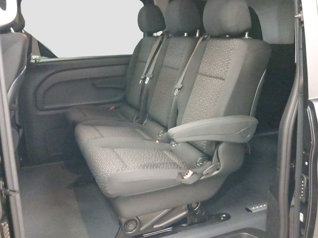 Fahrzeugabbildung Mercedes-Benz Vito 119 CDI 4x4 Mixto Lang AHK*Navi*Standh.*LED