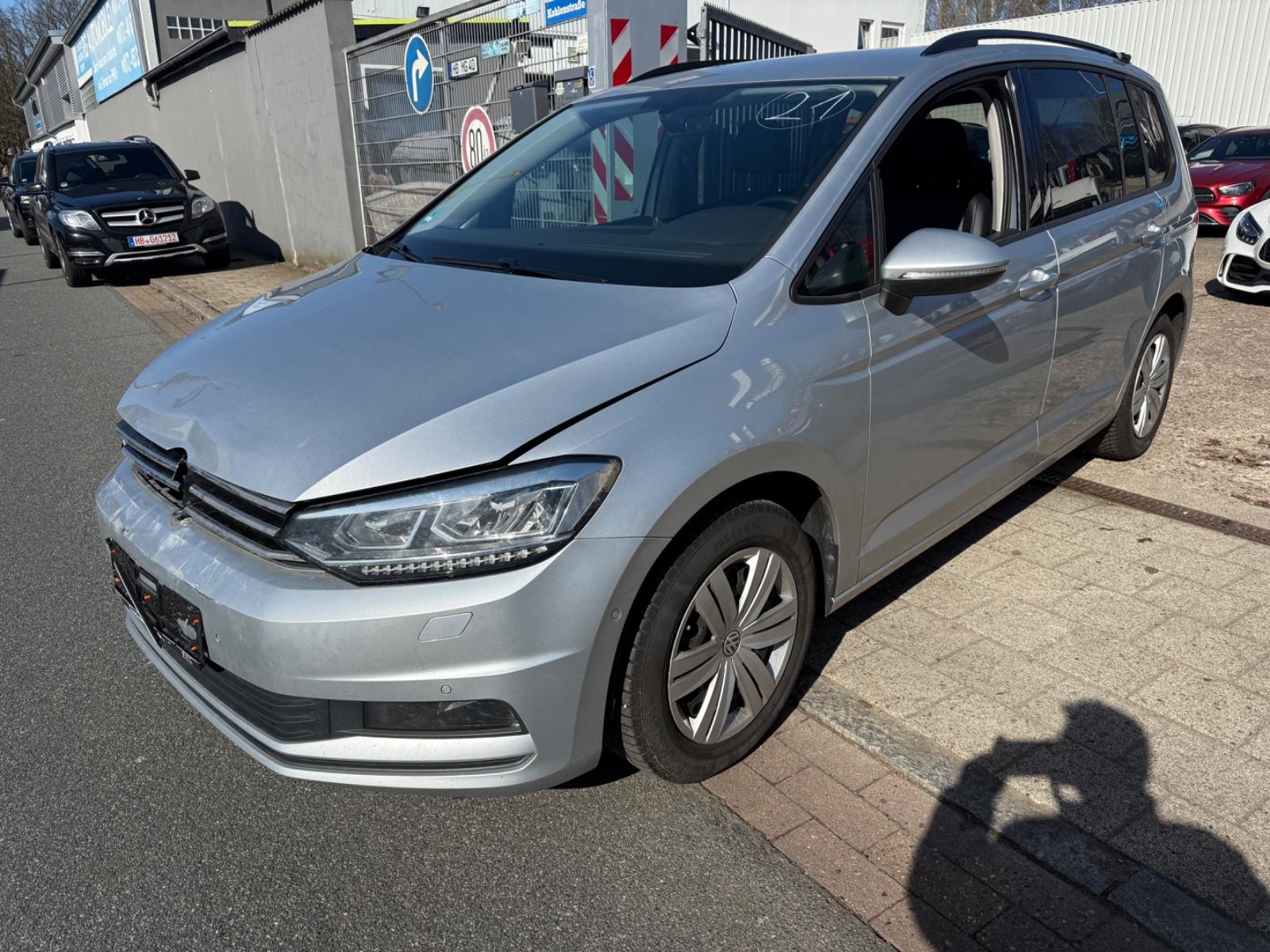 Volkswagen Touran 2.0 TDI SCR DSG Highline