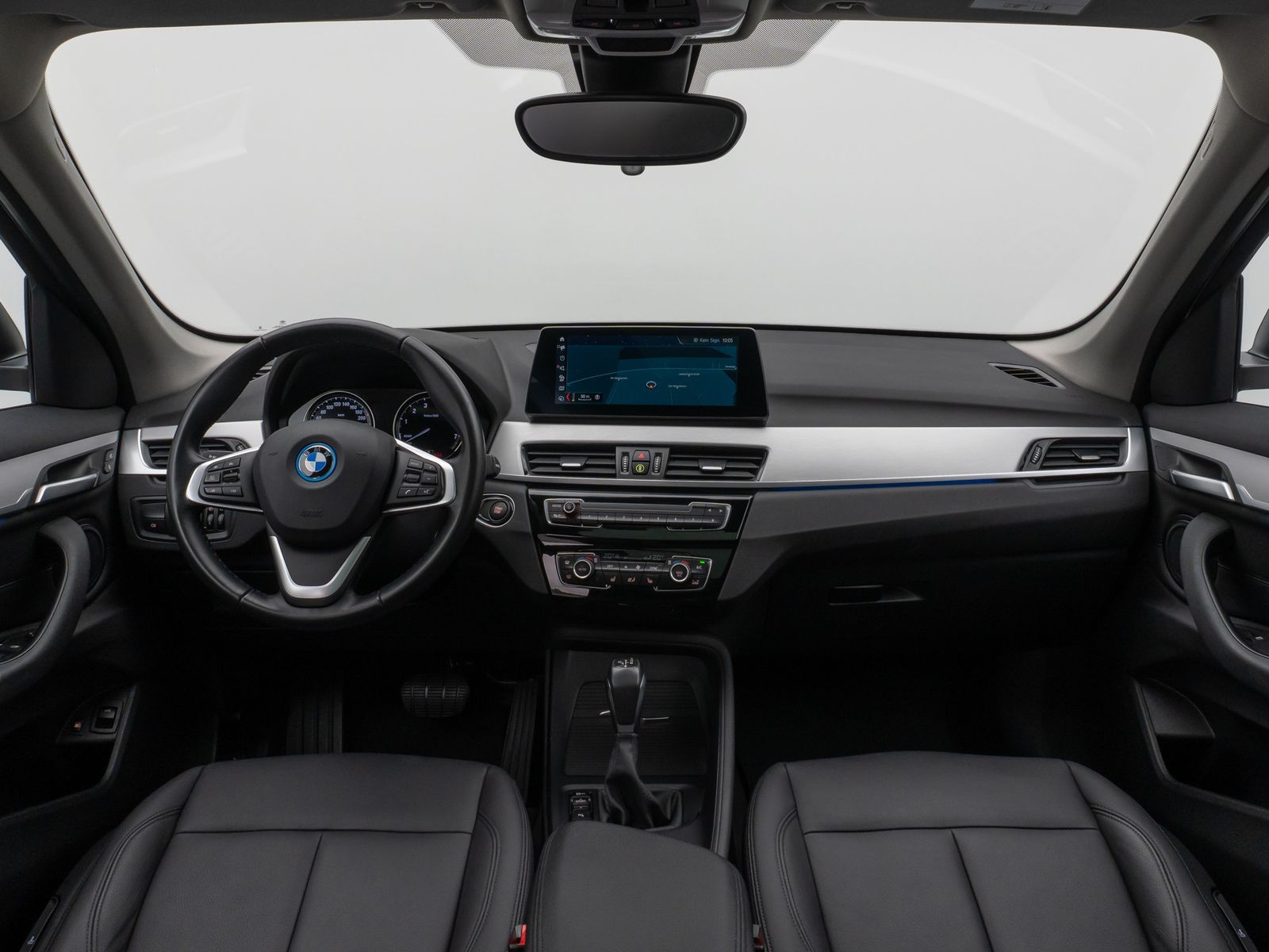 Fahrzeugabbildung BMW X1 xD25e Panorama Kamera DAB HUD Leder LED Alarm