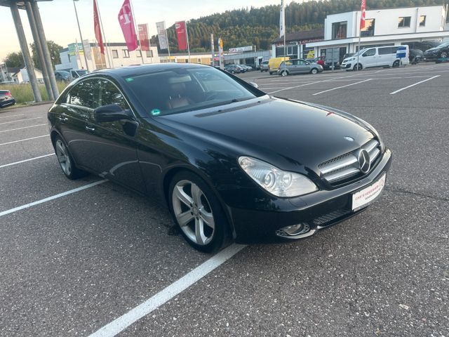 Mercedes-Benz CLS 320  CDI  Schiebedach Roteledersitze Xenon