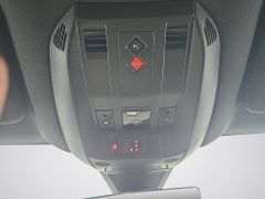 Fahrzeugabbildung DS Automobiles DS 7 1.6 E-Tense 300 Rivoli 4x4 mit AHK