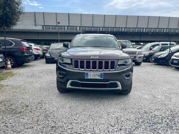 Jeep Grand Cherokee - 2