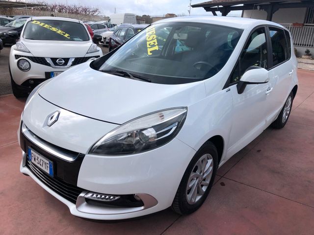 Renault RENAULT SCENIC III SERIE 1.5 DIESEL 110CV