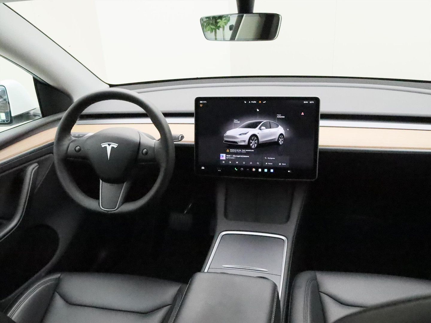 Tesla Model Y Long Range AWD 75kWh 351pk 94.2% SoH [ A imagem 2