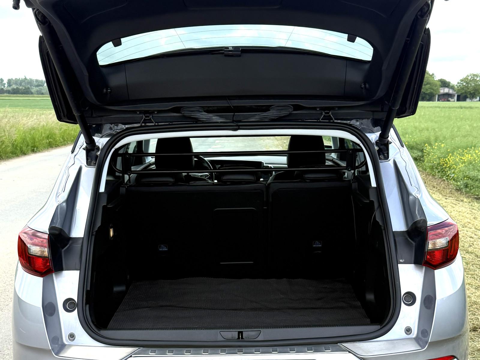Opel Grandland (X) 1.6 Hybrid4 Ultimate Garantie12/28